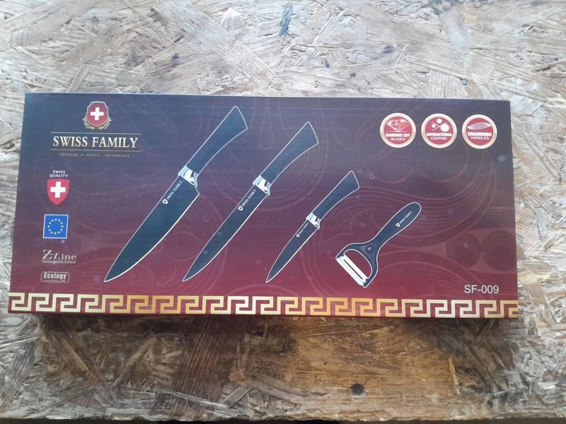 Набір ножів з нержавіючої сталі 4 предмета Swiss Family SF-009 з антипригарним покриттям RL-MB5 фото