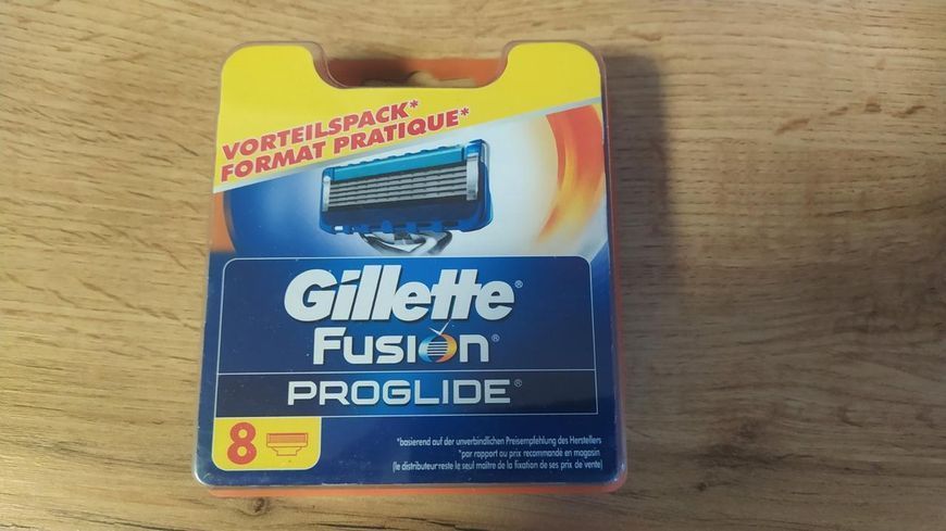 Леза, касети картриджі Gillette Fusion Proglide New Box 8 шт Жилет Проглайд Павер 555 фото